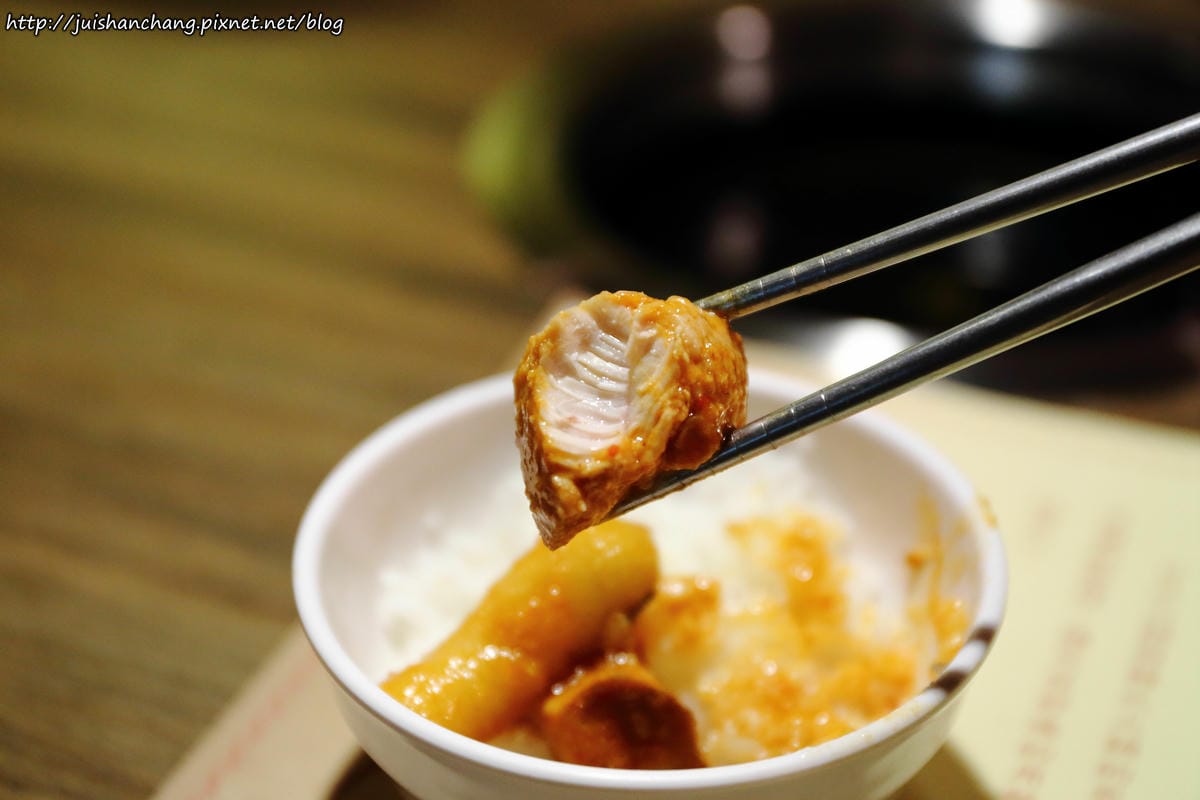 【食║台北】劉震川日韓大食館〜全新韓式火烤兩吃/自在吃一人份部隊鍋/國父紀念館巷弄美食