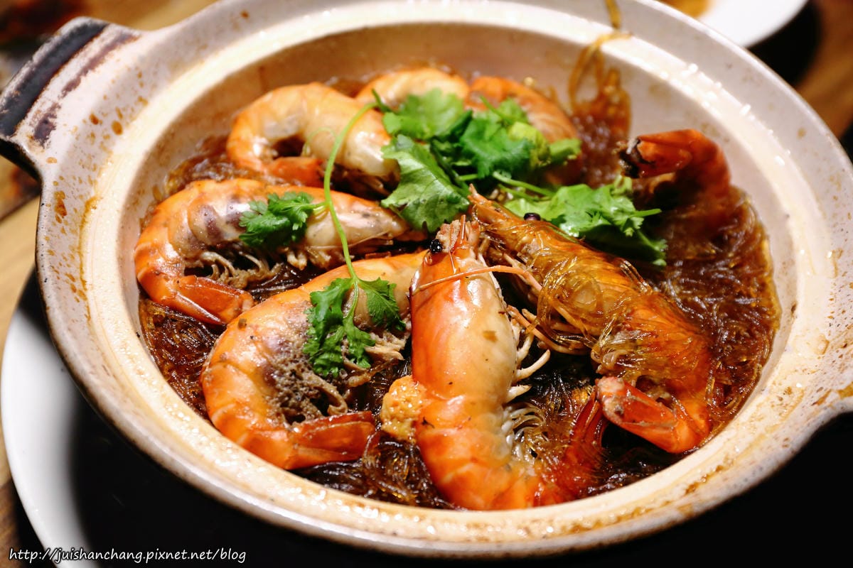 【食║台北】士林夜市。FB食尚曼谷〜百年古厝變身泰式創意料理，平價異國美食藏夜市，內行人才知道！