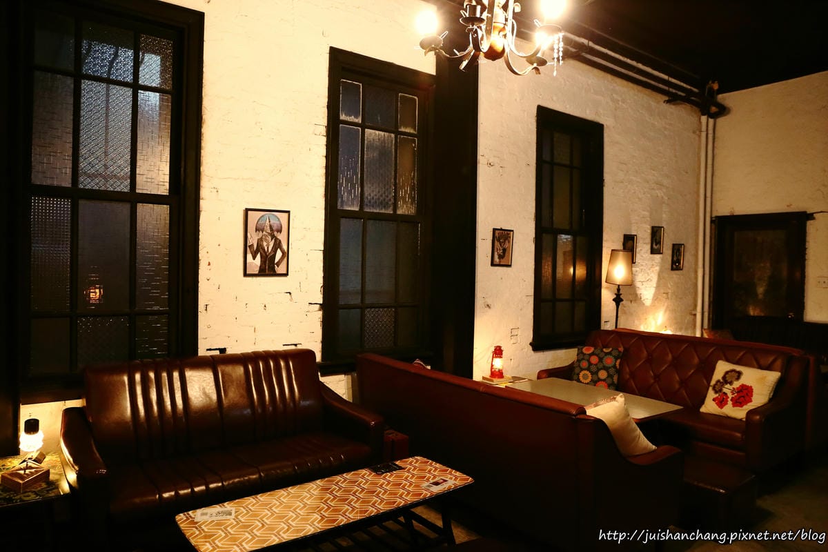 【食║台北】士林夜市。FB食尚曼谷〜百年古厝變身泰式創意料理，平價異國美食藏夜市，內行人才知道！