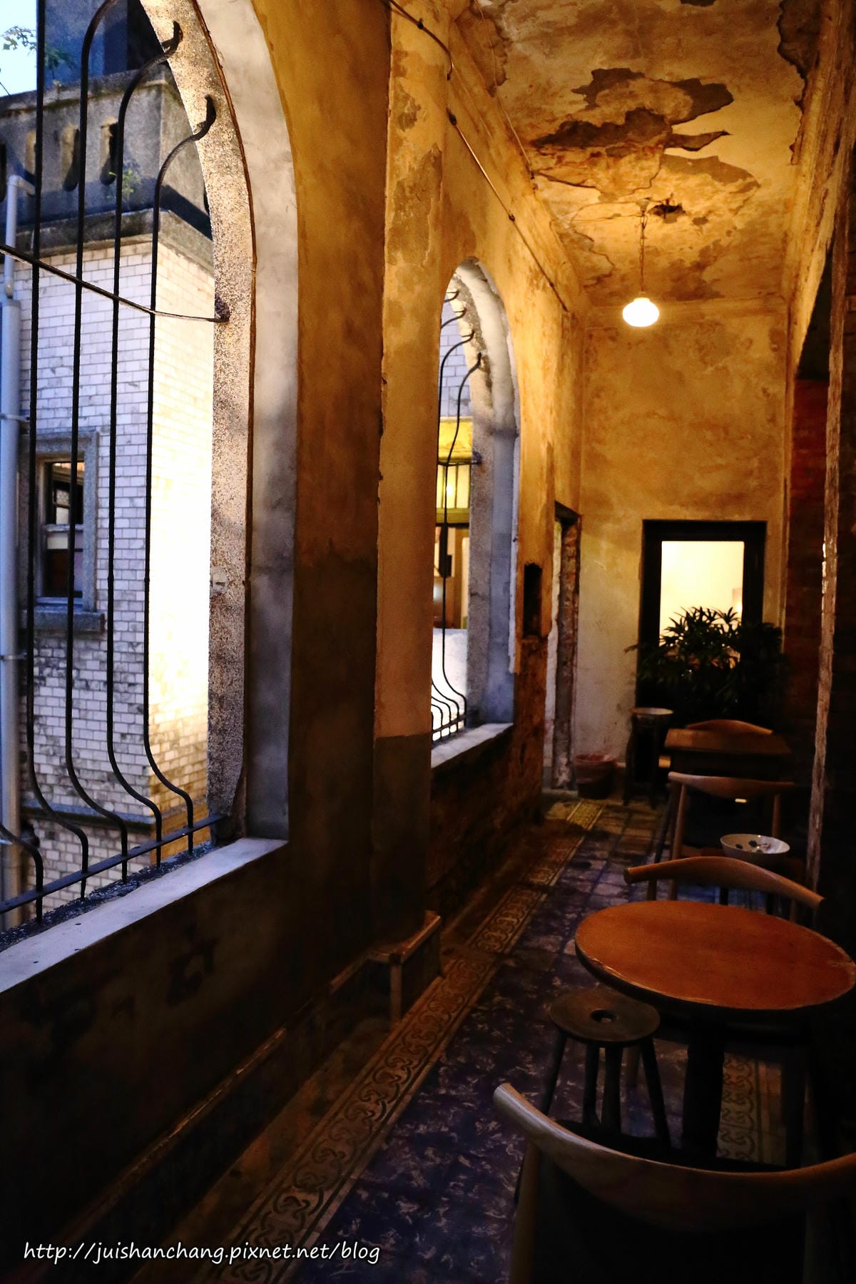 【食║台北】士林夜市。FB食尚曼谷〜百年古厝變身泰式創意料理，平價異國美食藏夜市，內行人才知道！