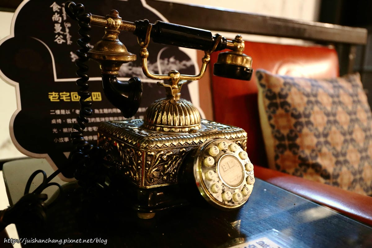 【食║台北】士林夜市。FB食尚曼谷〜百年古厝變身泰式創意料理，平價異國美食藏夜市，內行人才知道！