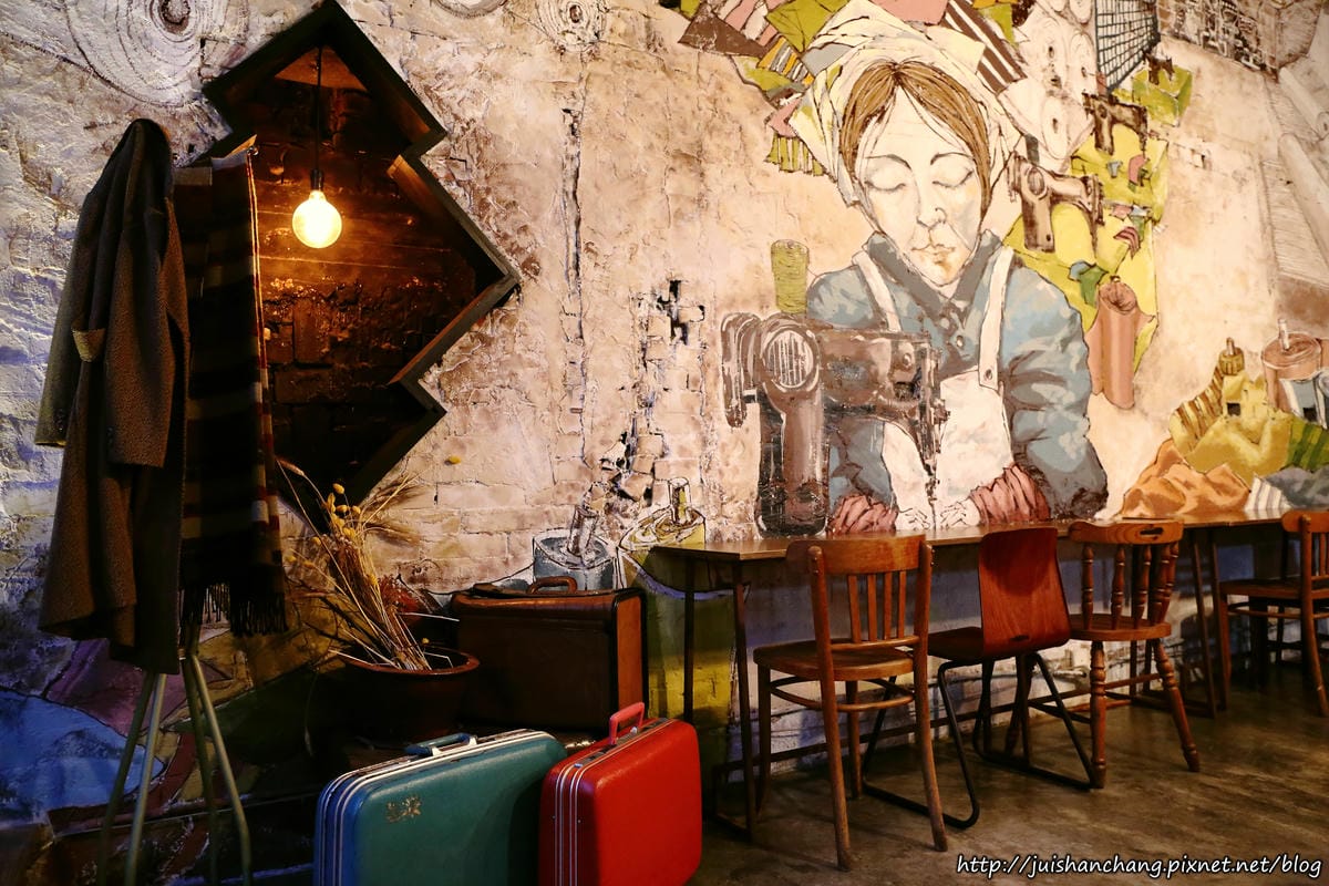 【食║台北】士林夜市。FB食尚曼谷〜百年古厝變身泰式創意料理，平價異國美食藏夜市，內行人才知道！