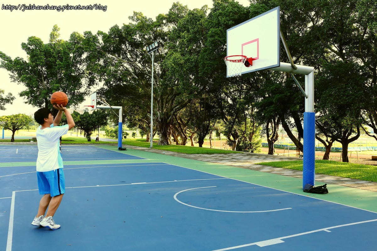 【體驗║客製化T-Shirt】inif印衣服〜量身訂製你的專屬T恤。My Shirt‎ – My style！