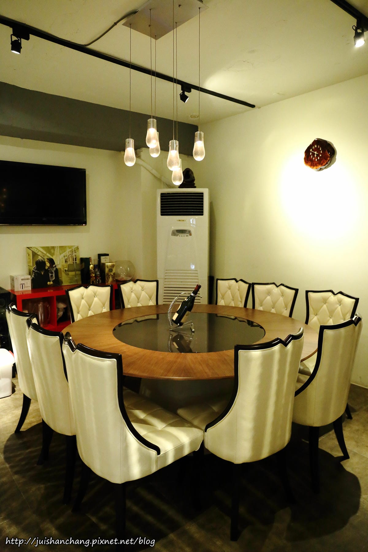 【食║台北】45區公寓〜跨國界創意料理。生日最大，壽星來吃最划算！