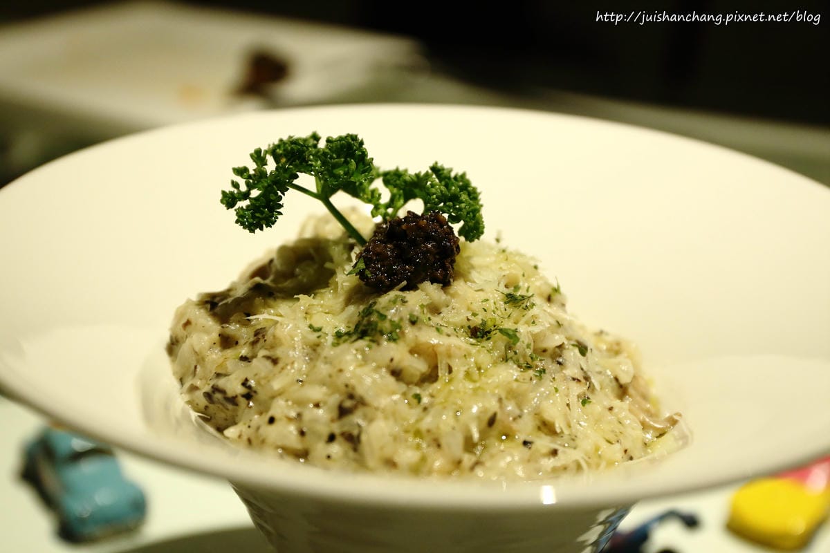 【食║台北】45區公寓〜跨國界創意料理。生日最大，壽星來吃最划算！