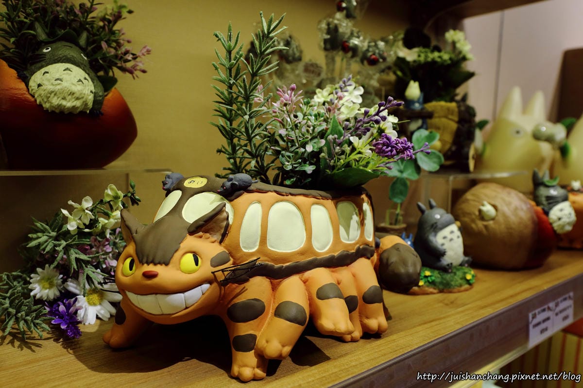 【購物║台北】橡子共和國〜龍貓來了！信義區ATT4Fun全新開幕。（歡迎分享，文末留言可抽獎獲得貓巴士手指玩偶，中獎名單公布）　