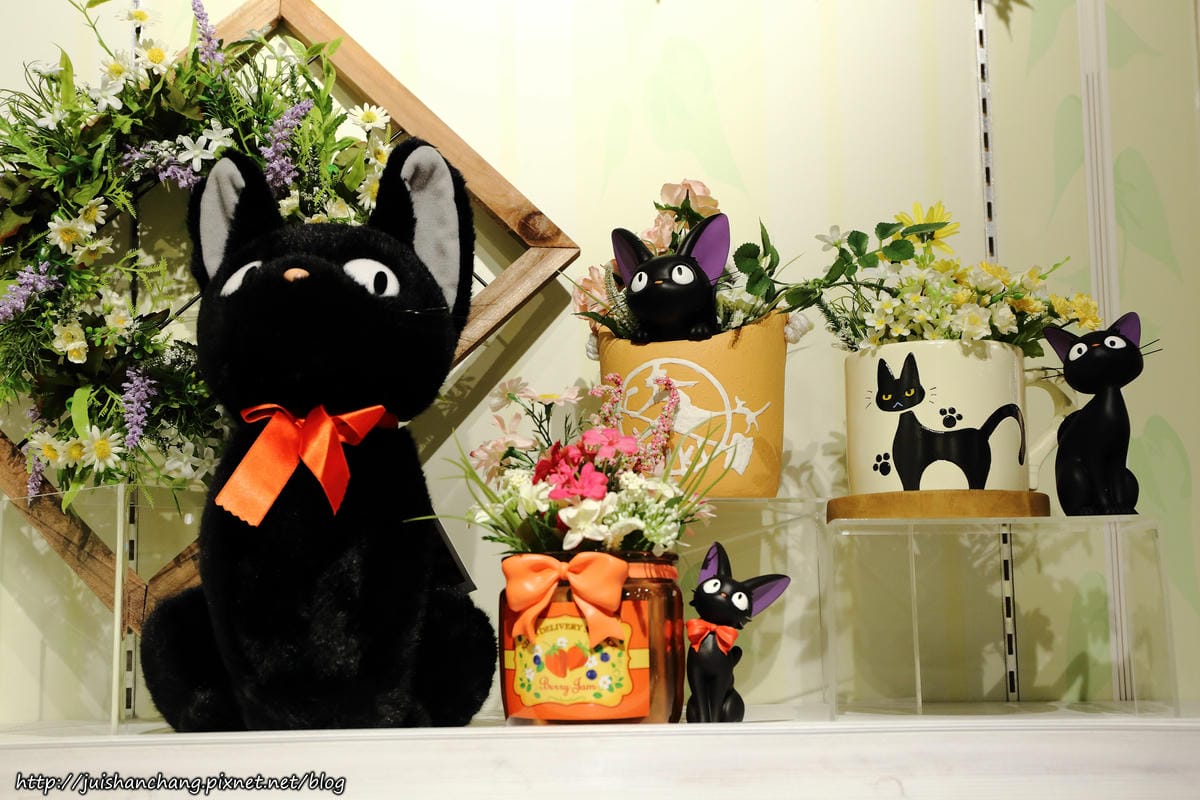 【購物║台北】橡子共和國〜龍貓來了！信義區ATT4Fun全新開幕。（歡迎分享，文末留言可抽獎獲得貓巴士手指玩偶，中獎名單公布）　