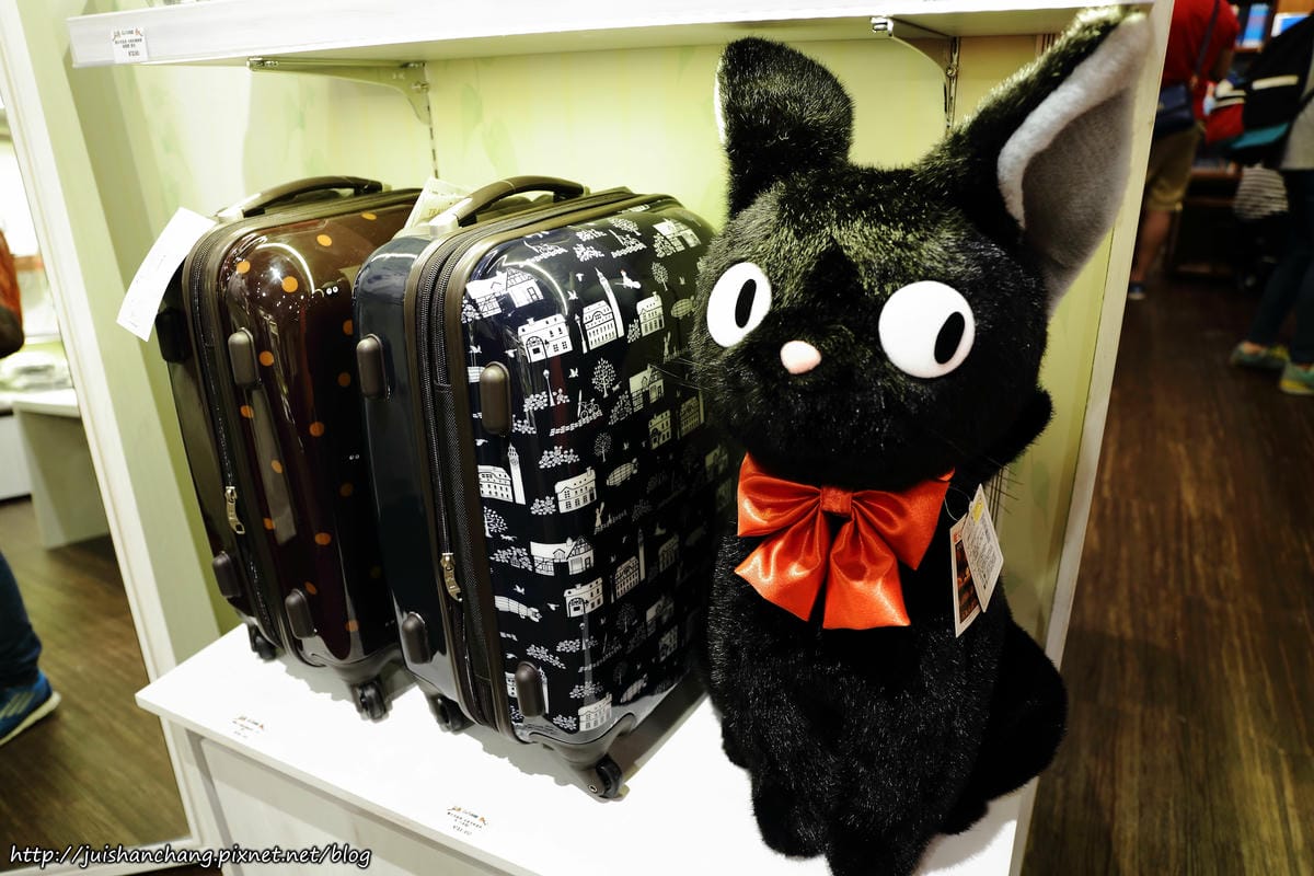 【購物║台北】橡子共和國〜龍貓來了！信義區ATT4Fun全新開幕。（歡迎分享，文末留言可抽獎獲得貓巴士手指玩偶，中獎名單公布）　
