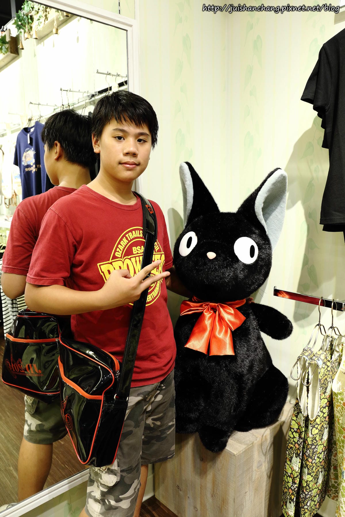 【購物║台北】橡子共和國〜龍貓來了！信義區ATT4Fun全新開幕。（歡迎分享，文末留言可抽獎獲得貓巴士手指玩偶，中獎名單公布）　