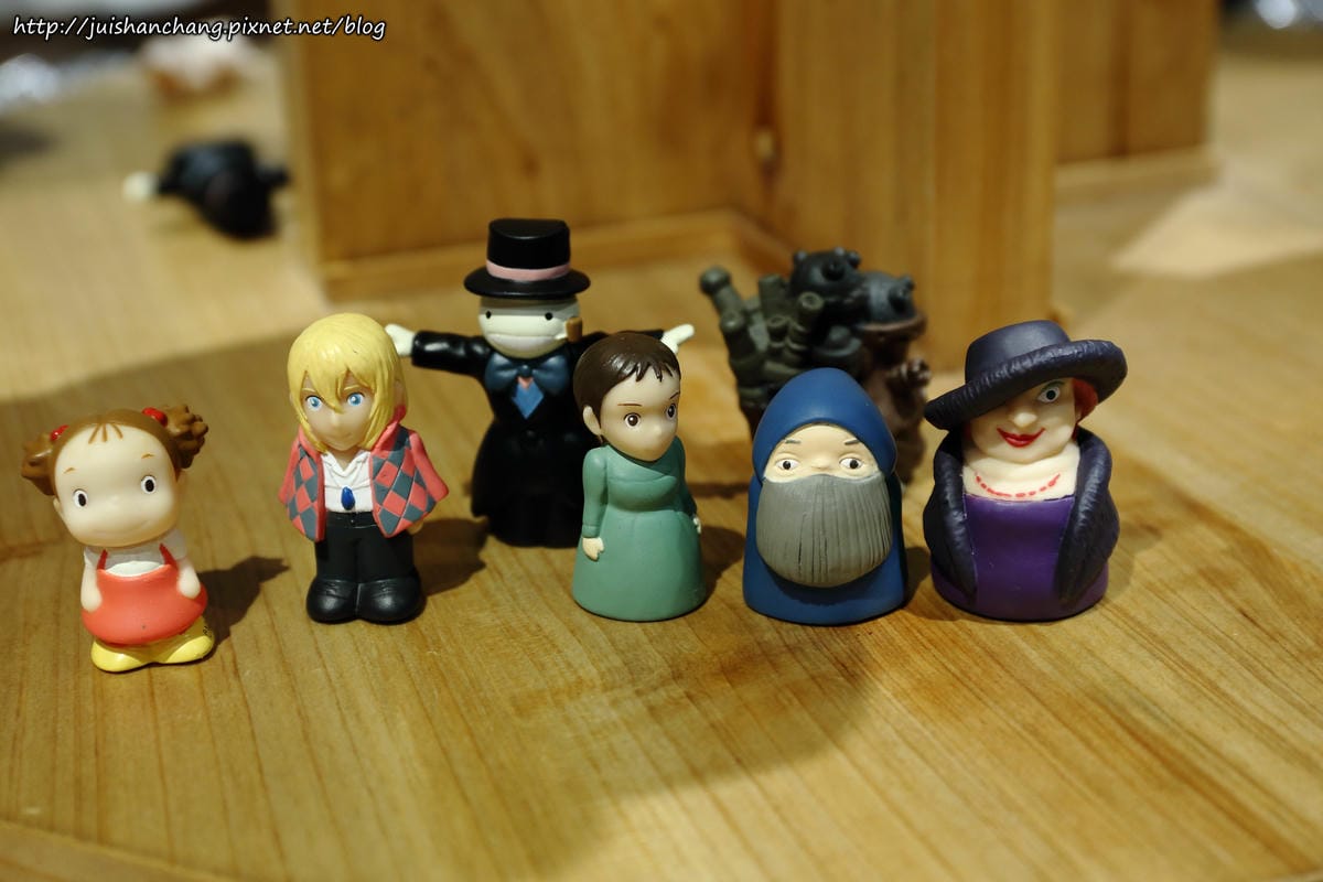 【購物║台北】橡子共和國〜龍貓來了！信義區ATT4Fun全新開幕。（歡迎分享，文末留言可抽獎獲得貓巴士手指玩偶，中獎名單公布）　