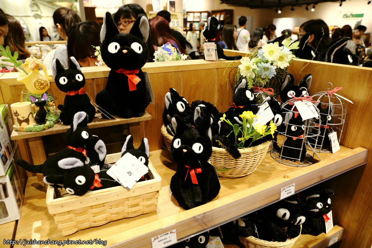 【購物║台北】橡子共和國〜龍貓來了！信義區ATT4Fun全新開幕。（歡迎分享，文末留言可抽獎獲得貓巴士手指玩偶，中獎名單公布）　