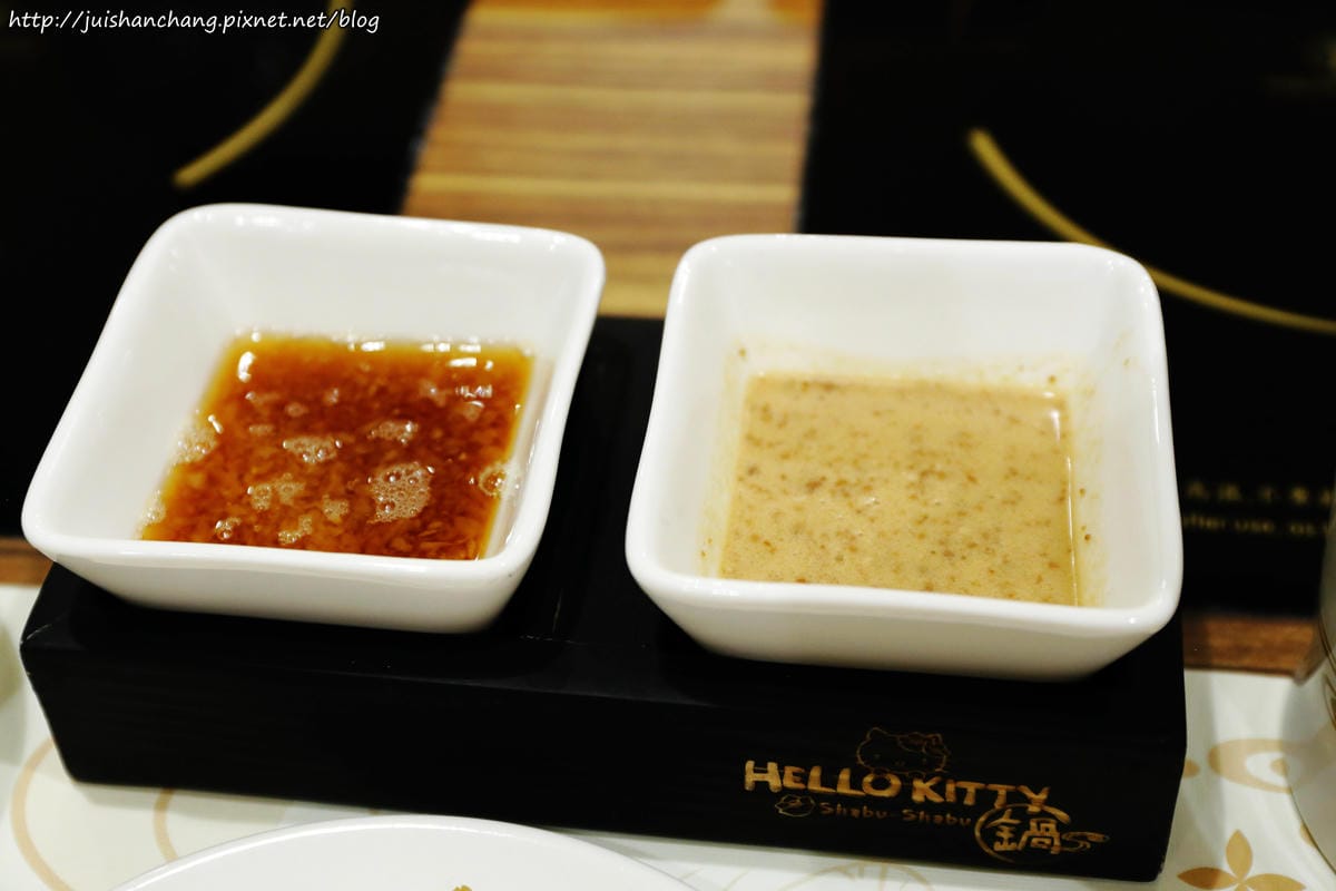 【食║台北】HELLO KITTY Shabu-Shabu 凱蒂貓主題日式涮涮鍋〜全球第一間！可愛指數破表！（7/7開始試營運囉！）