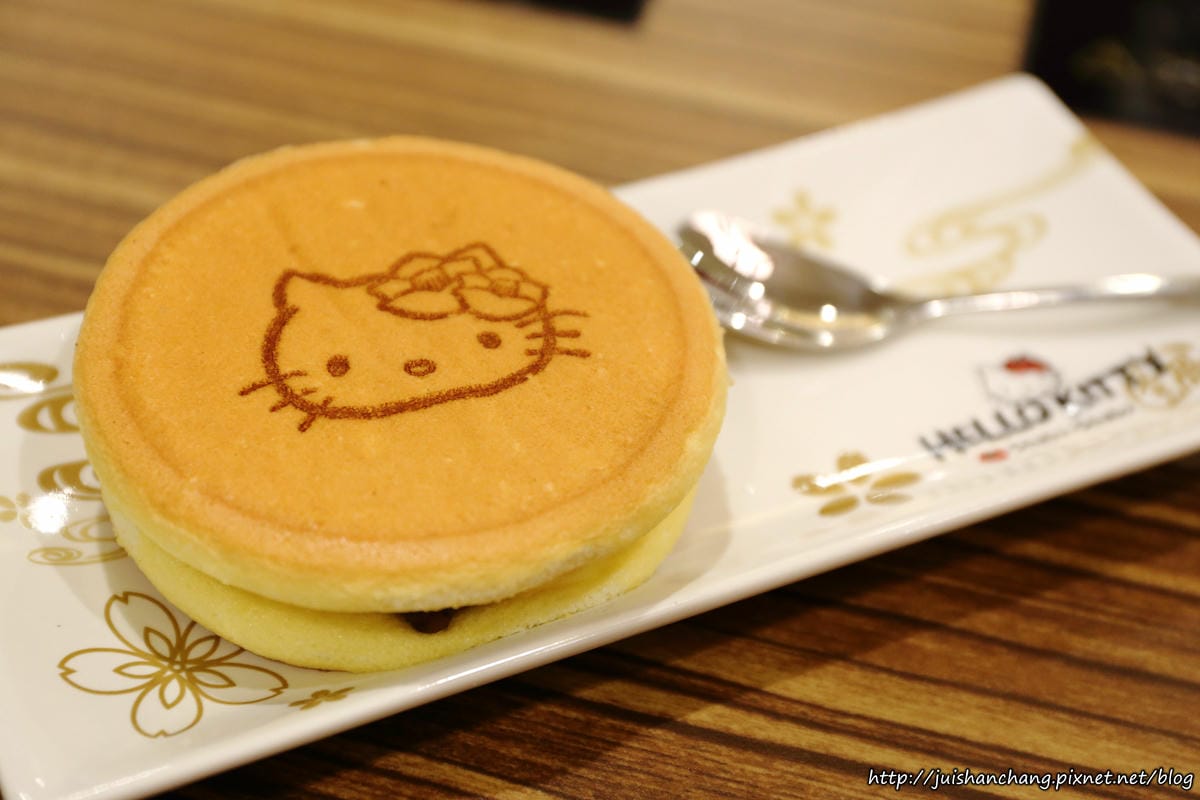 【食║台北】HELLO KITTY Shabu-Shabu 凱蒂貓主題日式涮涮鍋〜全球第一間！可愛指數破表！（7/7開始試營運囉！）