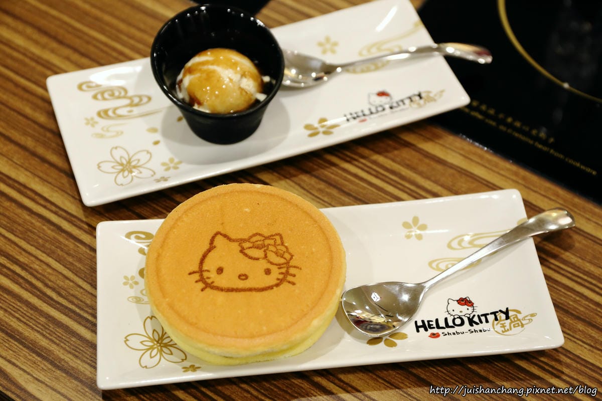 【食║台北】HELLO KITTY Shabu-Shabu 凱蒂貓主題日式涮涮鍋〜全球第一間！可愛指數破表！（7/7開始試營運囉！）