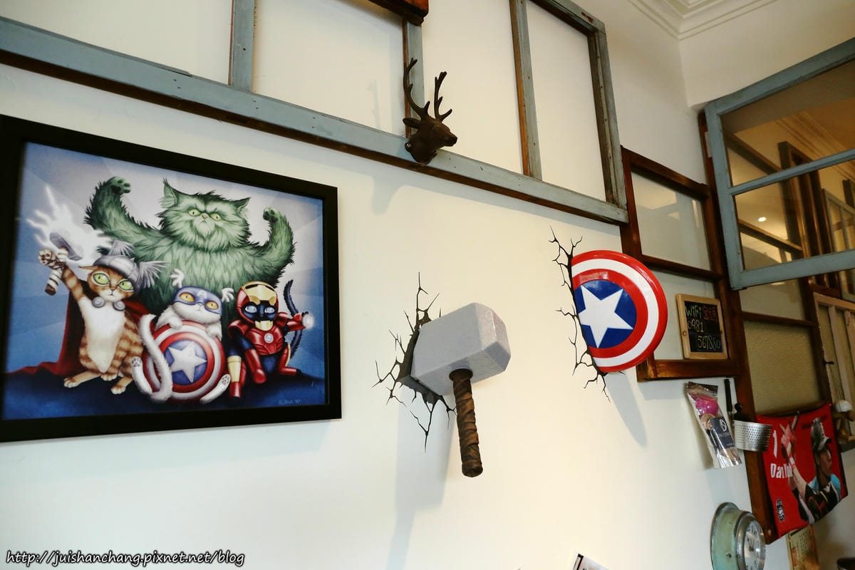 【食║台北】MinouMinou貓咪餐廳〜公館商圈裡美味早午餐。 貓奴淚推「太讚！」