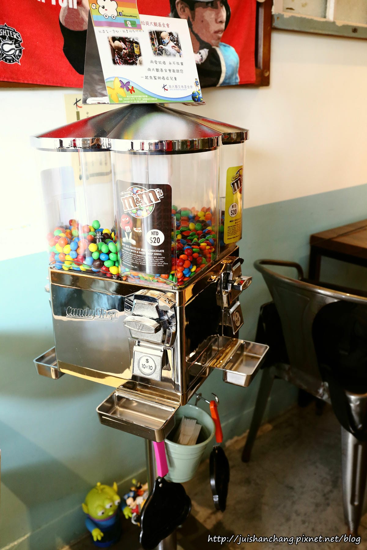 【食║台北】MinouMinou貓咪餐廳〜公館商圈裡美味早午餐。 貓奴淚推「太讚！」