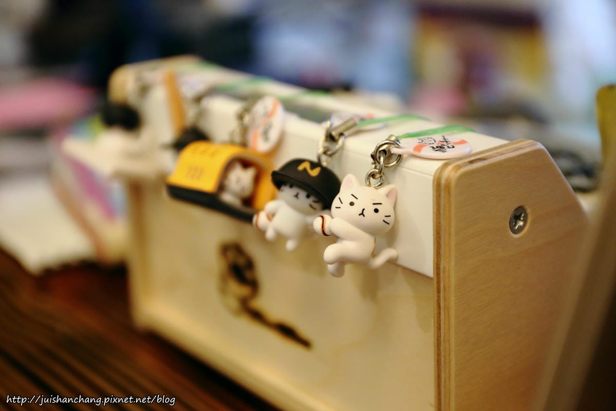 【食║台北】MinouMinou貓咪餐廳〜公館商圈裡美味早午餐。 貓奴淚推「太讚！」