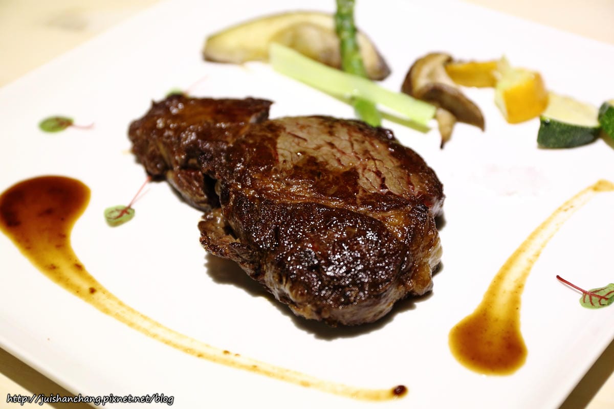 【食║台北】Sunny Kitchen歐式餐廳〜吃的到用心的好滋味，用料實在的聚餐約會首選！