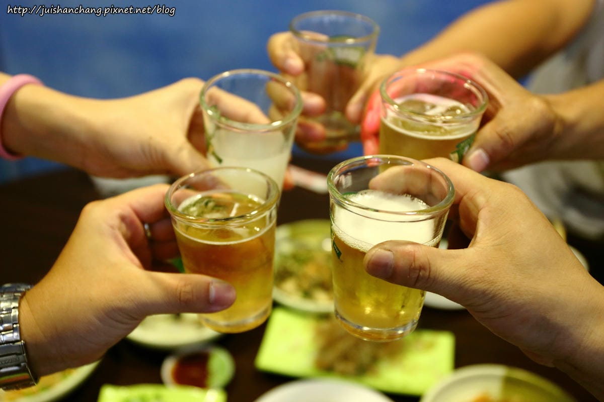 【食║新北中永和】88平價海鮮百元熱炒〜聚餐好所在，海鮮熱炒一網打盡。不用飄洋過海就能品嘗澎湖道地海鮮料理(已歇業)