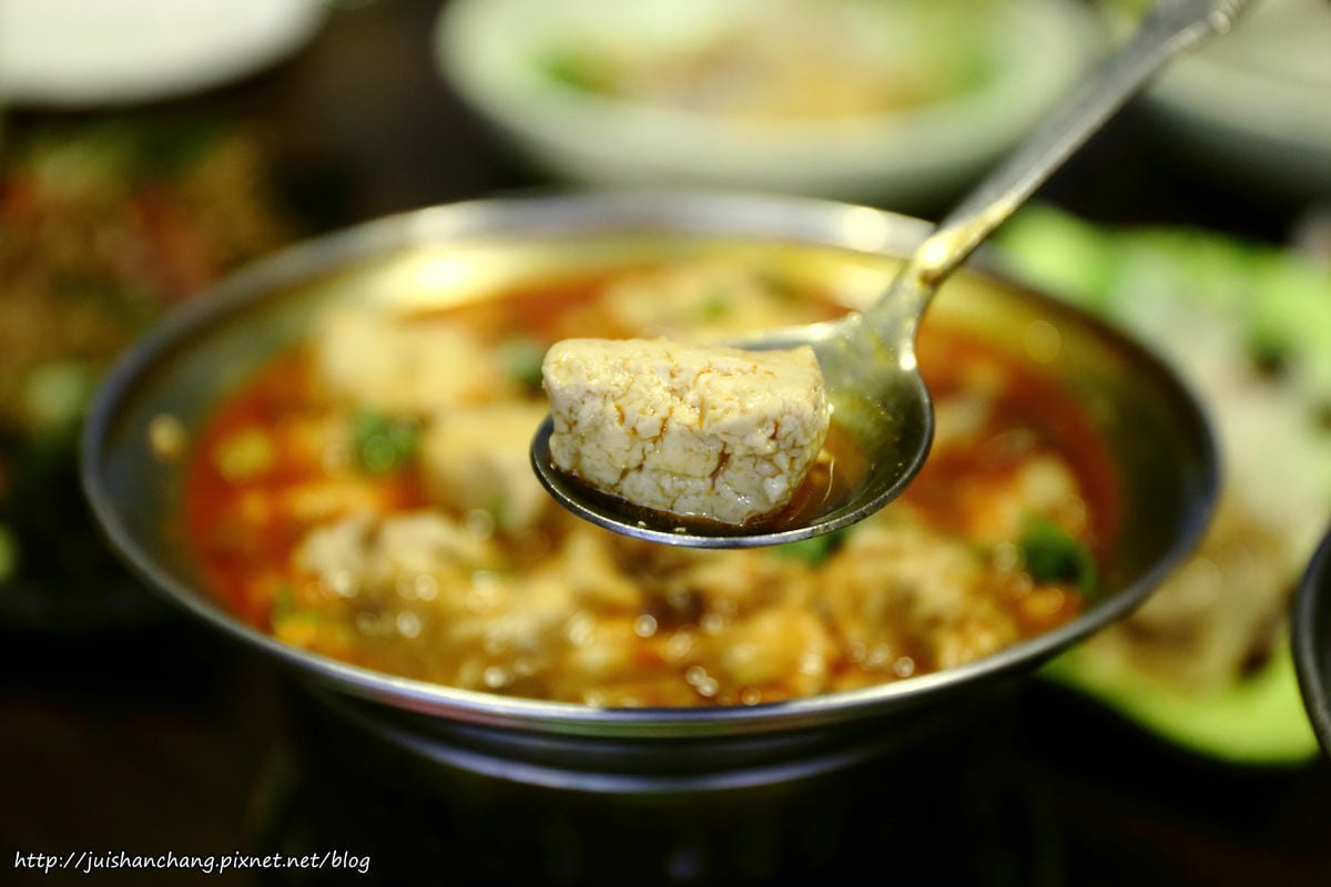【食║新北中永和】88平價海鮮百元熱炒〜聚餐好所在，海鮮熱炒一網打盡。不用飄洋過海就能品嘗澎湖道地海鮮料理(已歇業)