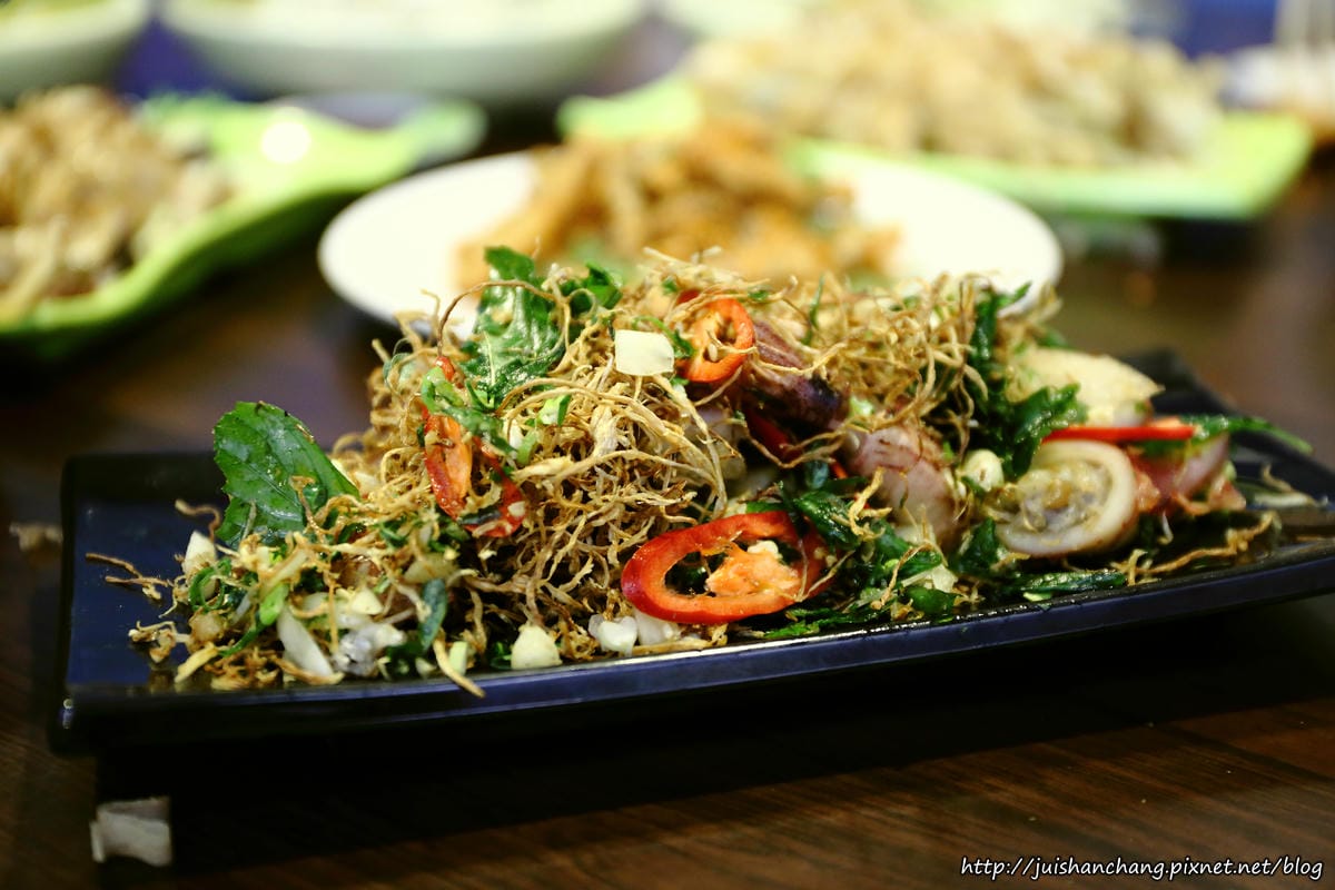 【食║新北中永和】88平價海鮮百元熱炒〜聚餐好所在，海鮮熱炒一網打盡。不用飄洋過海就能品嘗澎湖道地海鮮料理(已歇業)