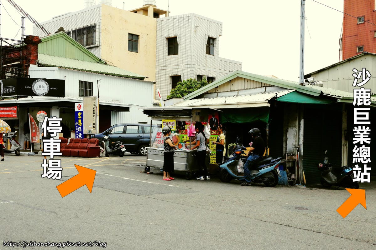【食║台中沙鹿】沙鹿在地狼帶頭早餐特集〜阿水飯糰、邵氏飯糰、鹿寮大腸麵線、沙鹿肉圓福，沙鹿人氣早餐登場！