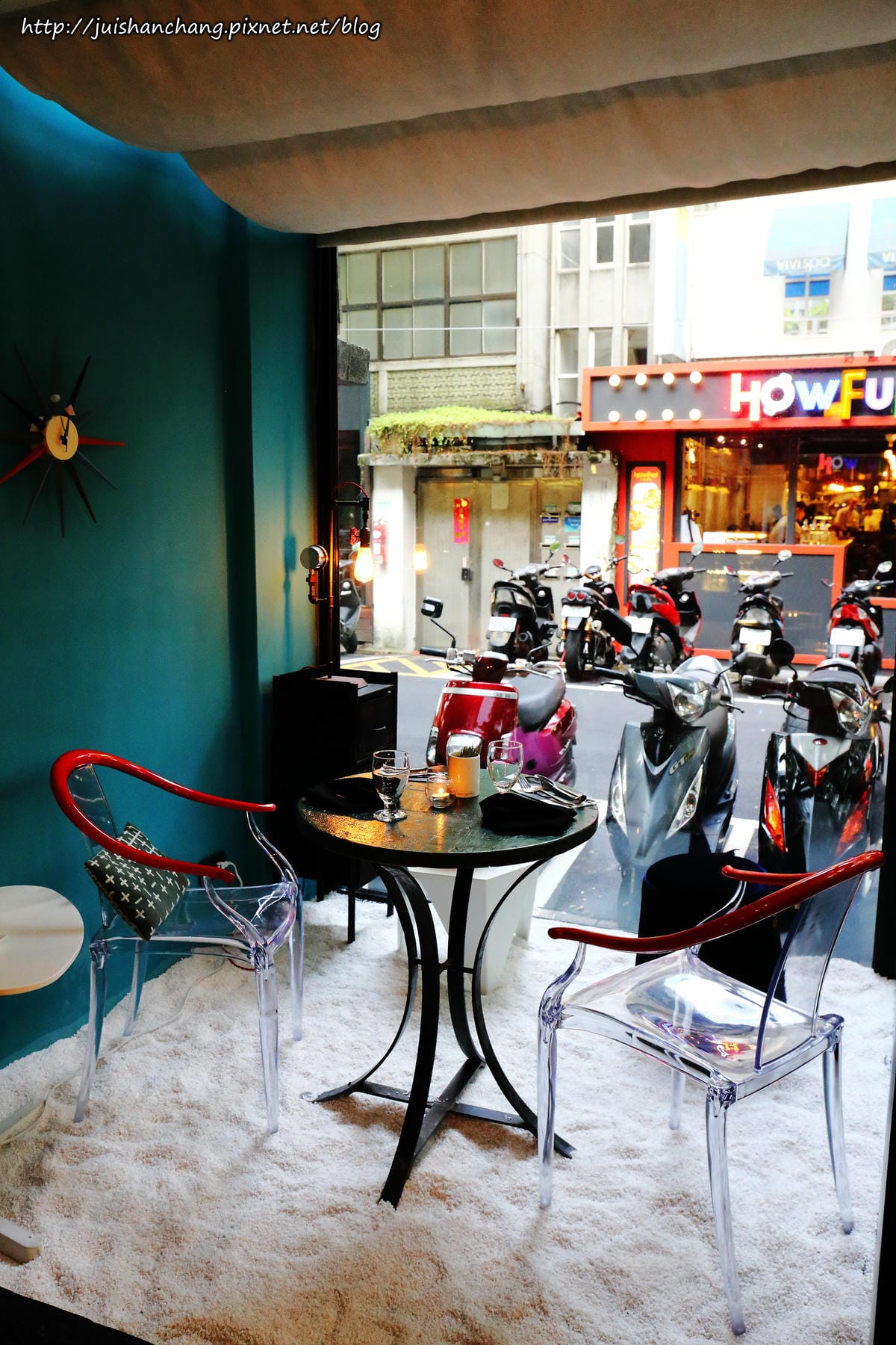 【食║台北】Villa.like Bistro 悅禾莊園義法餐酒館〜東區美食x小酌x時尚。帥氣專業的Bartender，為您調製專屬的酒！