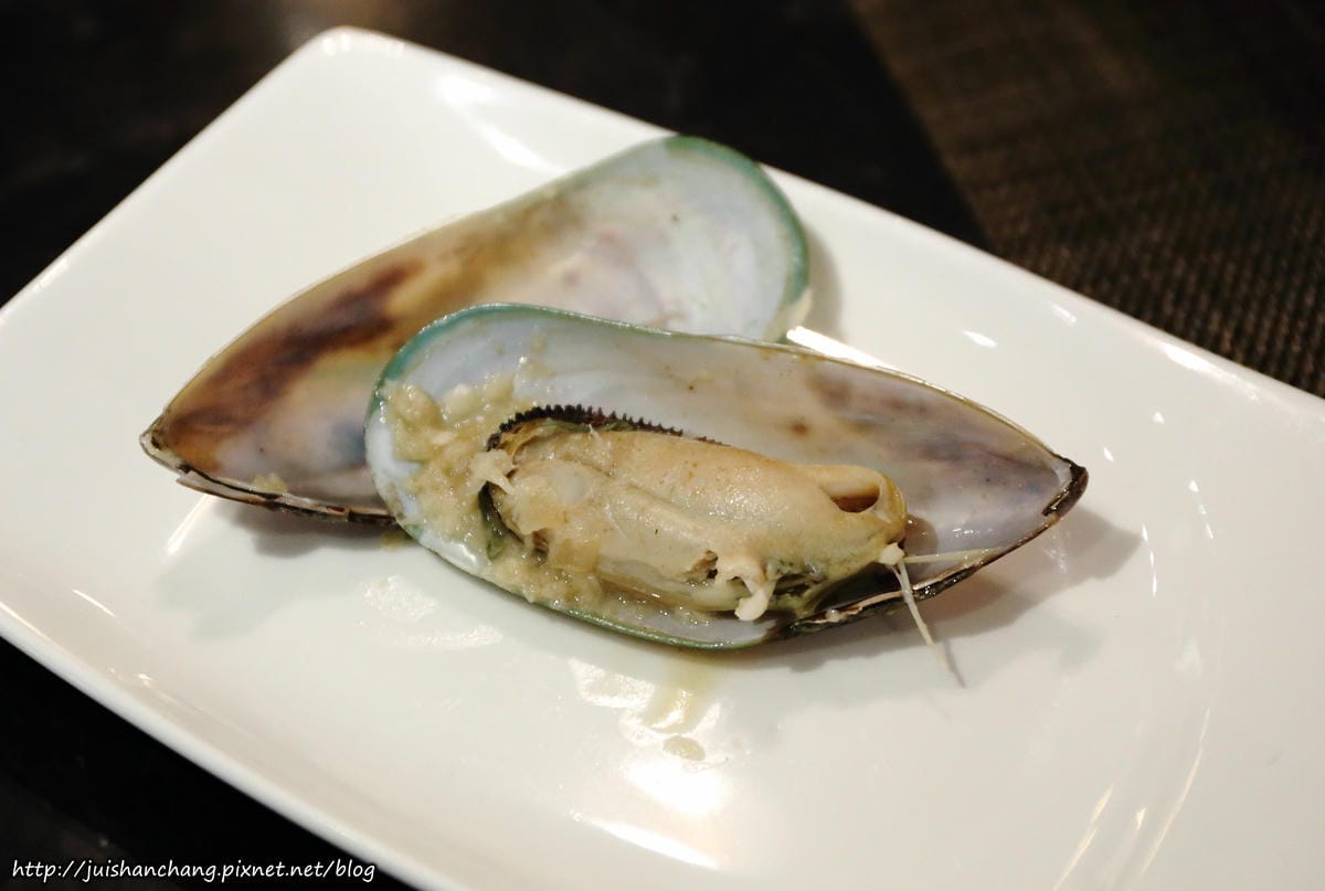 【食║台北】Villa.like Bistro 悅禾莊園義法餐酒館〜東區美食x小酌x時尚。帥氣專業的Bartender，為您調製專屬的酒！