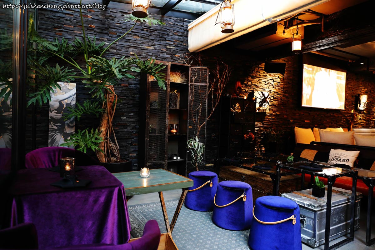 【食║台北】Villa.like Bistro 悅禾莊園義法餐酒館〜東區美食x小酌x時尚。帥氣專業的Bartender，為您調製專屬的酒！