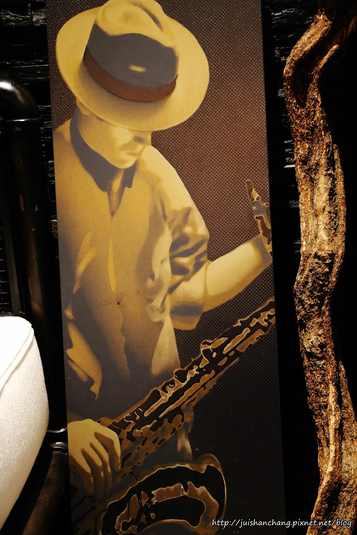 【食║台北】Villa.like Bistro 悅禾莊園義法餐酒館〜東區美食x小酌x時尚。帥氣專業的Bartender，為您調製專屬的酒！