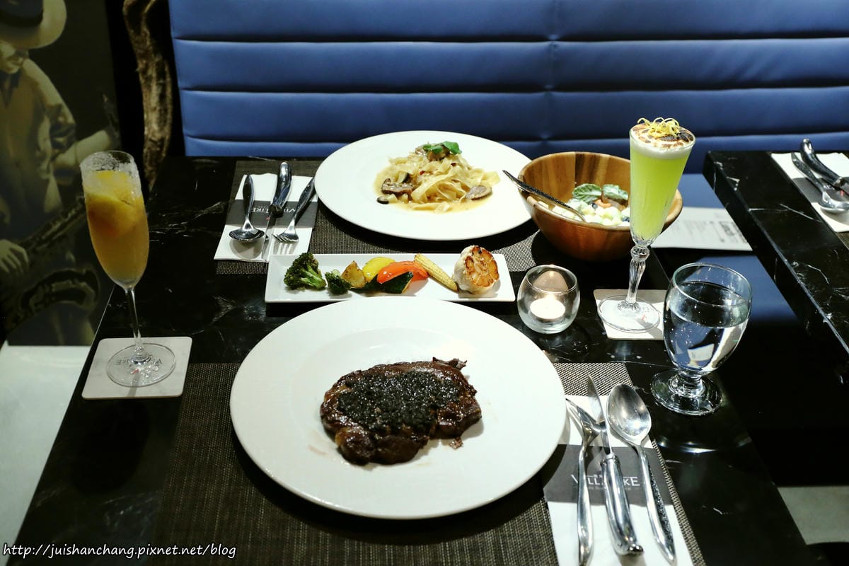 【食║台北】Villa.like Bistro 悅禾莊園義法餐酒館〜東區美食x小酌x時尚。帥氣專業的Bartender，為您調製專屬的酒！