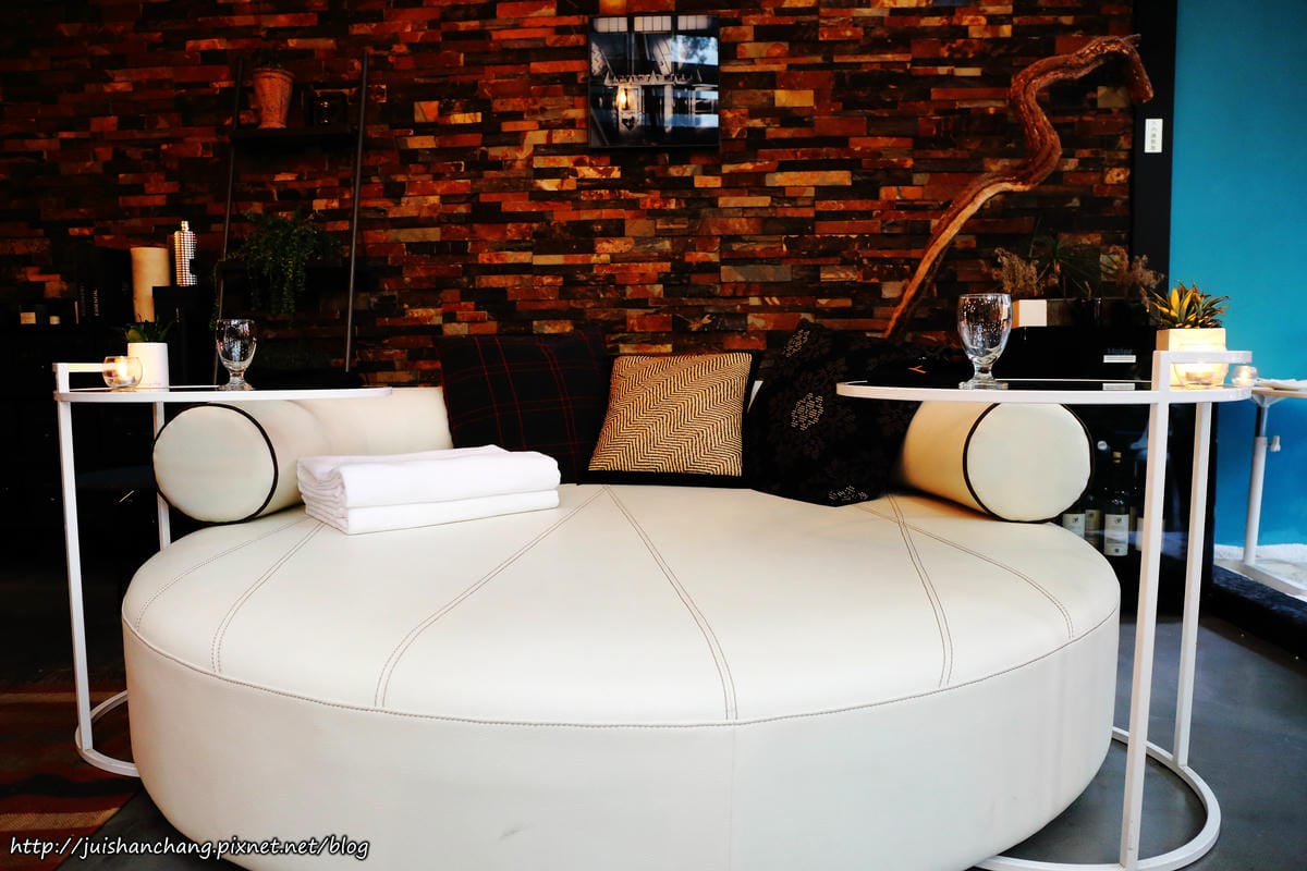 【食║台北】Villa.like Bistro 悅禾莊園義法餐酒館〜東區美食x小酌x時尚。帥氣專業的Bartender，為您調製專屬的酒！