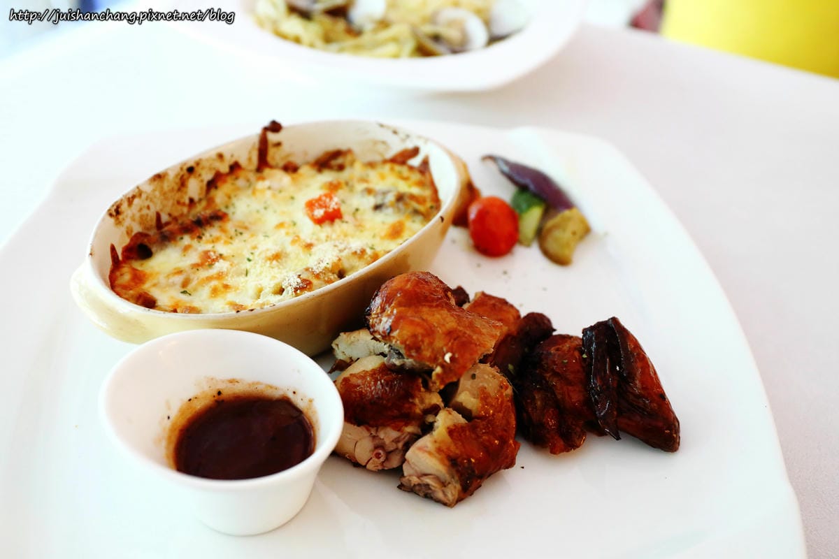 【食║新北中永和】伊莎貝拉風情館〜浪漫異國風情。約會餐廳、親子餐廳推薦（已歇業）