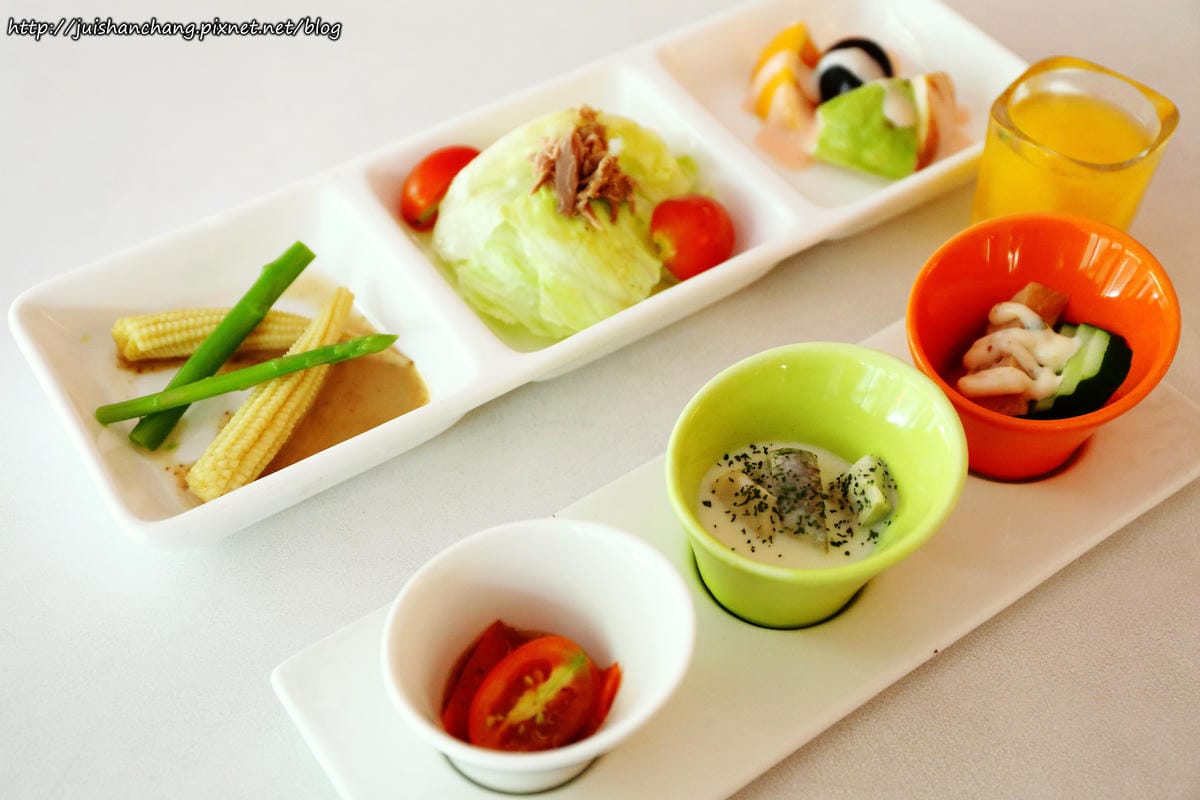 【食║新北中永和】伊莎貝拉風情館〜浪漫異國風情。約會餐廳、親子餐廳推薦（已歇業）