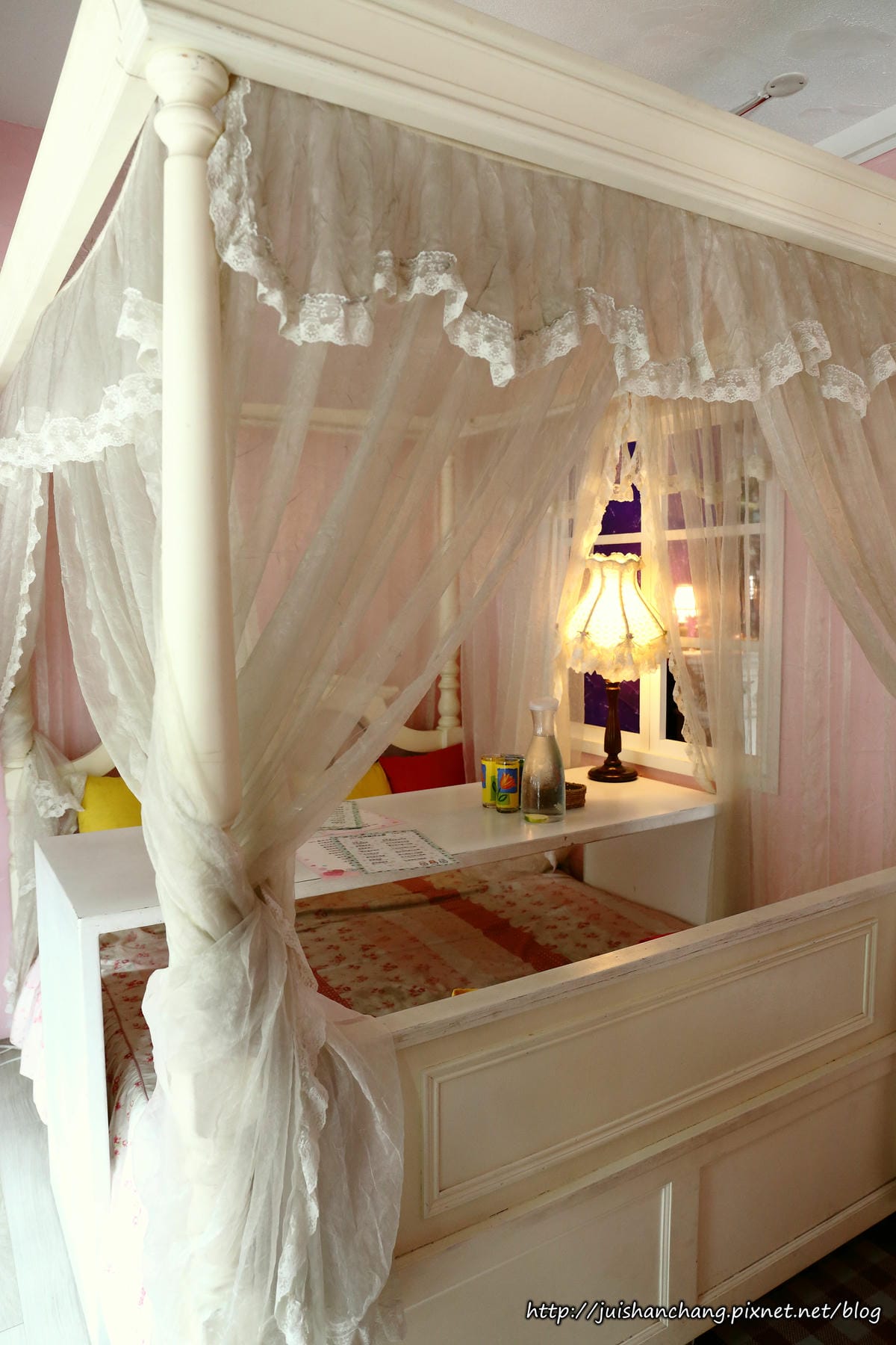 【食║新北中永和】伊莎貝拉風情館〜浪漫異國風情。約會餐廳、親子餐廳推薦（已歇業）