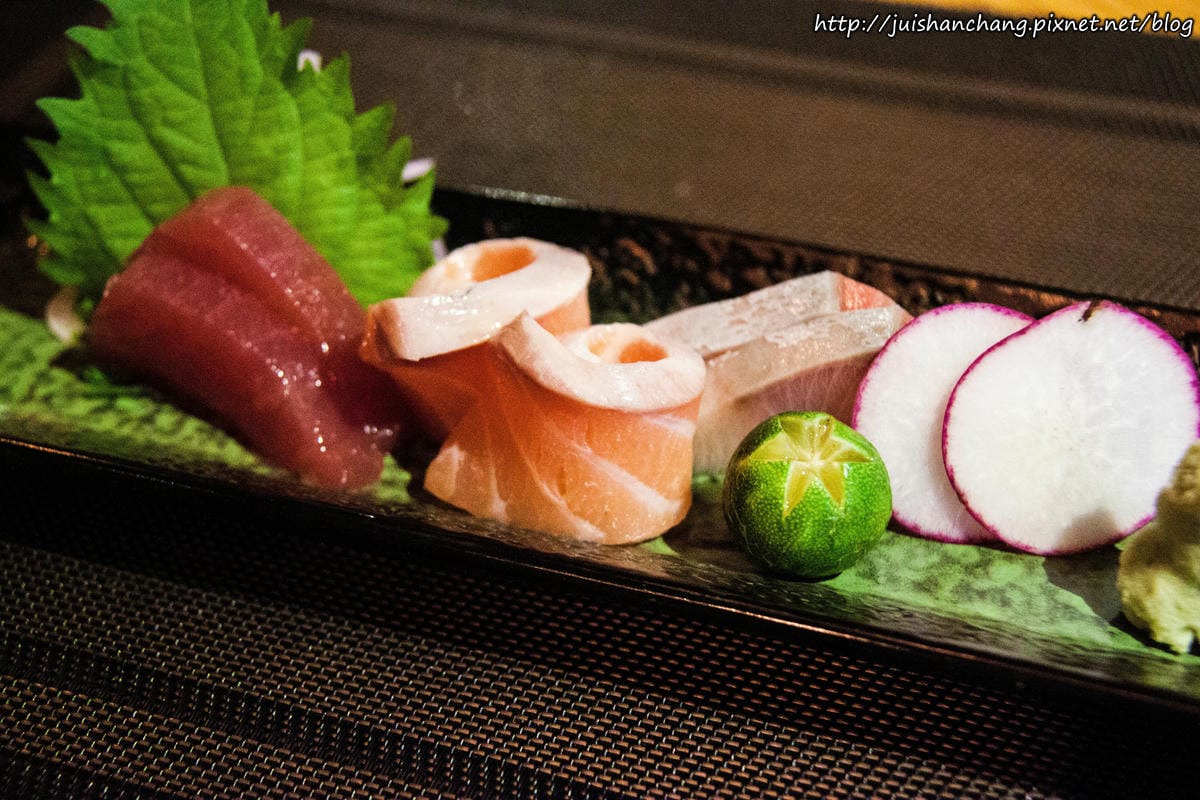 【食║台北】57食堂酒場-餐酒館Bistro～引領遼寧街夜市新風潮。喝杯小酒配上一些下酒菜，不用花大錢也能吃得到！