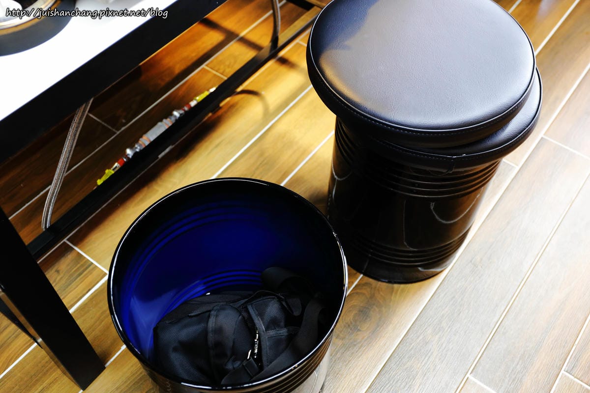 【食║台北】韓國第一品牌。八色韓式烤肉～韓國必吃美食終於來台啦！八種口味讓你一次品嘗，豪邁大口吃肉！（歡迎分享，文末留言可抽獎獲得小小兵公仔或美食兌換券）