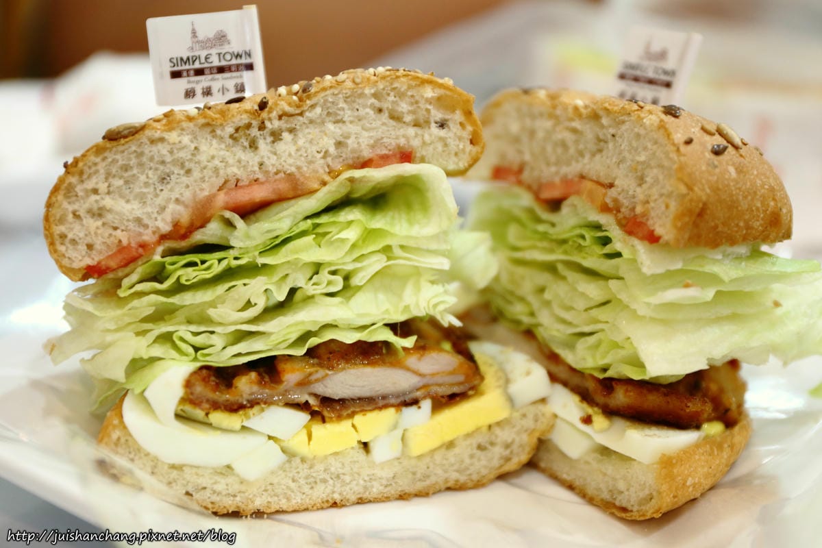 【食║新北三重】醇樸小鎮～三重超人氣早餐。多元化中西式早餐，你選擇哪一種？！　