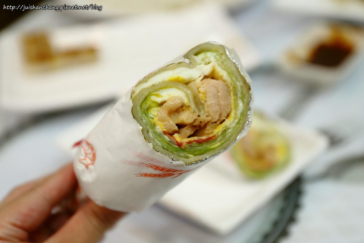 【食║新北三重】醇樸小鎮～三重超人氣早餐。多元化中西式早餐，你選擇哪一種？！　