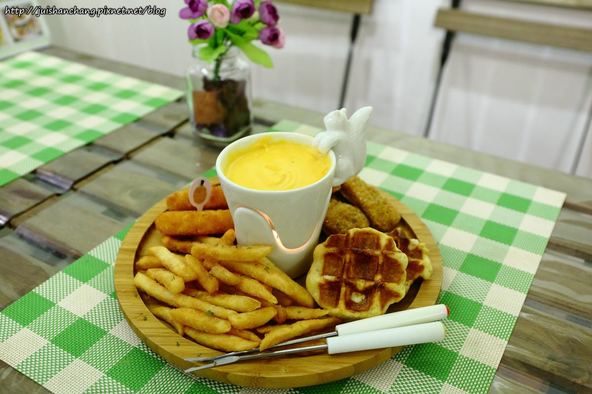 【食║台北】蕾蓓蒂比利時鬆餅～現烤比利時鬆餅鹹甜口味一次滿足，鬆餅控專屬！