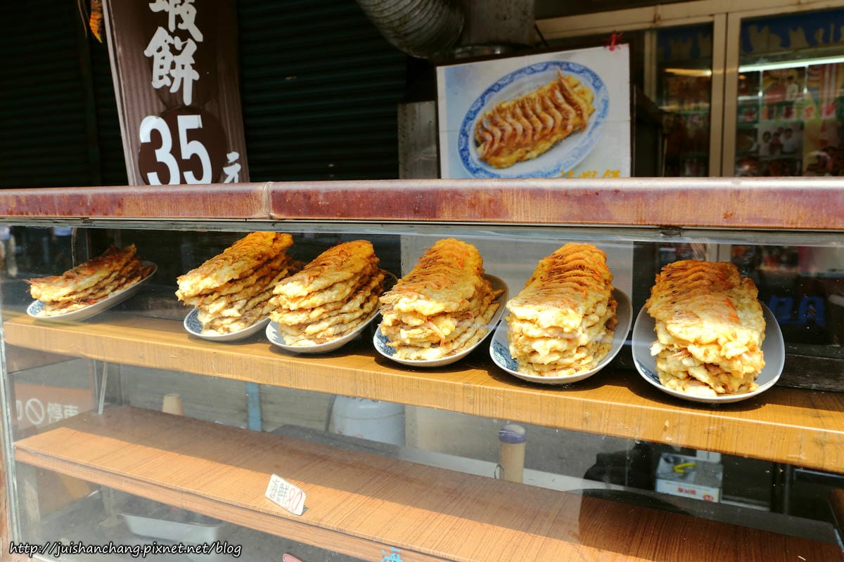 【食║宜蘭】宜蘭絕不可錯過的排隊小吃～正常鮮肉小籠湯包/巷仔內海蝦餅/30年老店檸檬愛玉/廟口紅糟魷魚