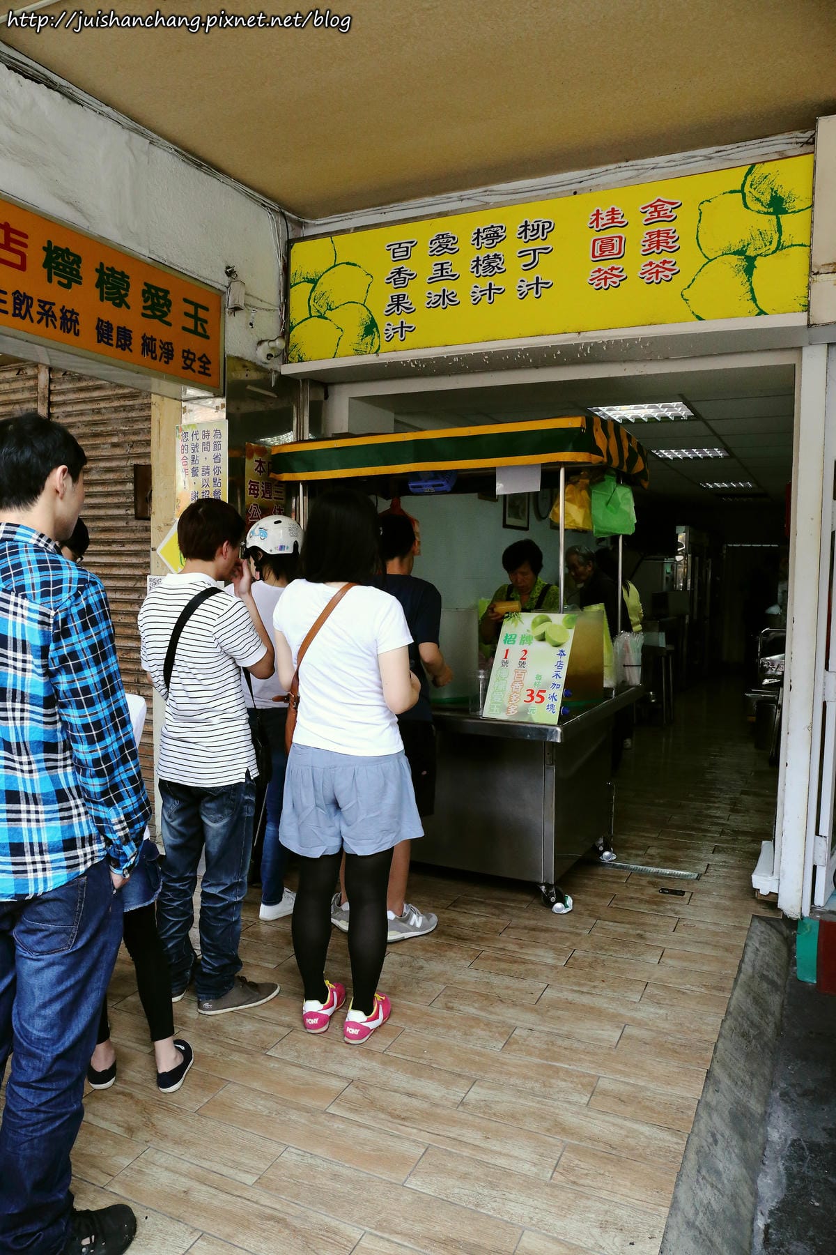 【食║宜蘭】宜蘭絕不可錯過的排隊小吃～正常鮮肉小籠湯包/巷仔內海蝦餅/30年老店檸檬愛玉/廟口紅糟魷魚