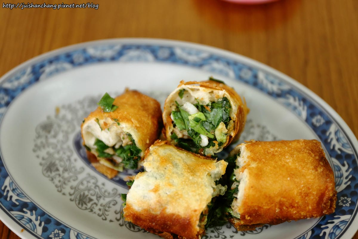 【食║宜蘭】宜蘭絕不可錯過的排隊小吃～正常鮮肉小籠湯包/巷仔內海蝦餅/30年老店檸檬愛玉/廟口紅糟魷魚