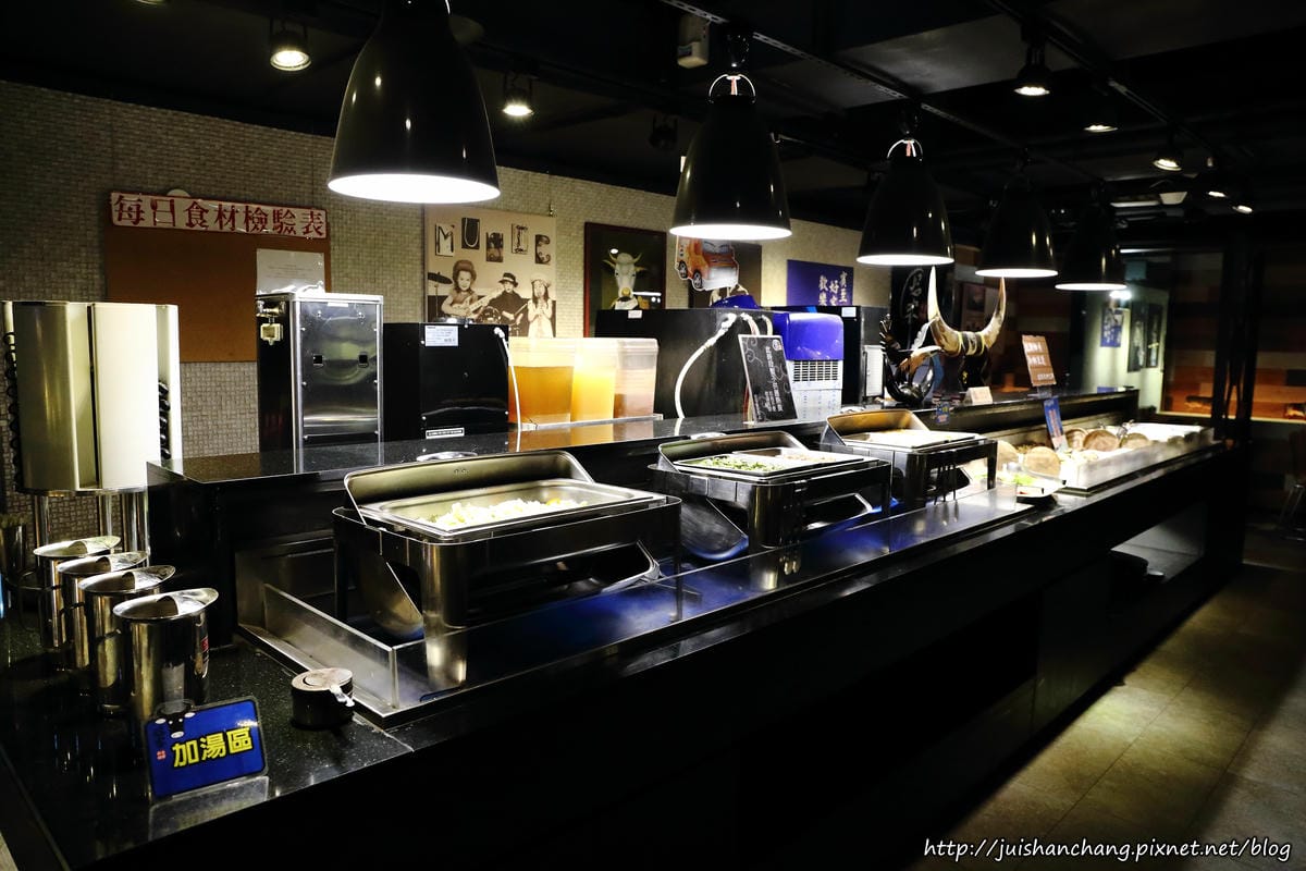 【食║台北】好客音樂燒烤～無煙海鮮炭火燒肉吃到飽。澎湖海鮮季澎派登場！