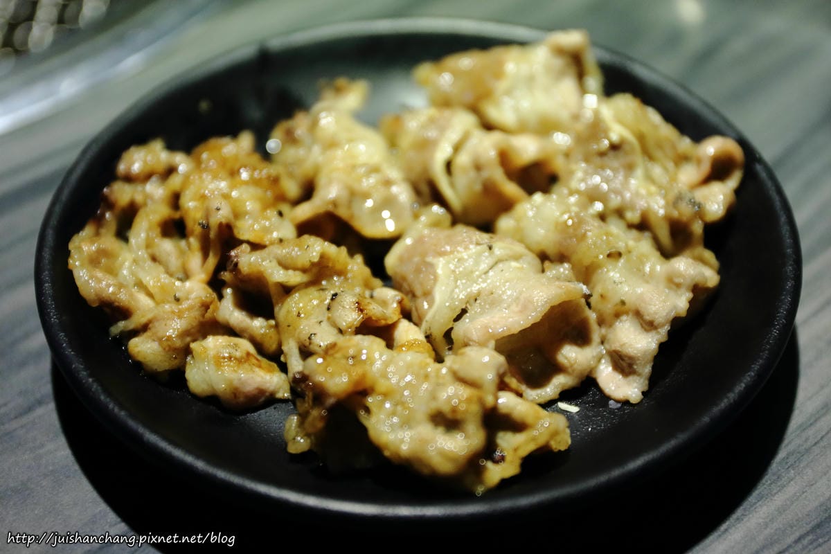 【食║台北】好客音樂燒烤～無煙海鮮炭火燒肉吃到飽。澎湖海鮮季澎派登場！