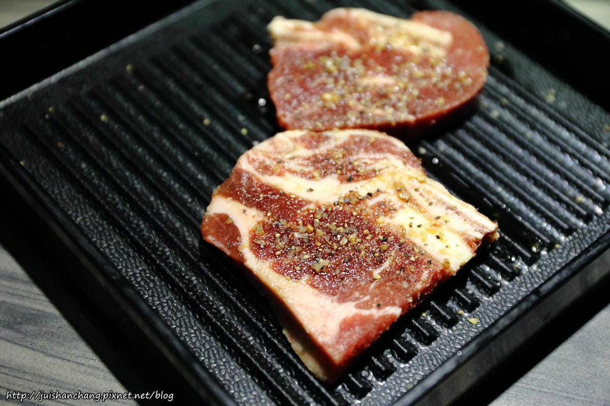 【食║台北】好客音樂燒烤～無煙海鮮炭火燒肉吃到飽。澎湖海鮮季澎派登場！