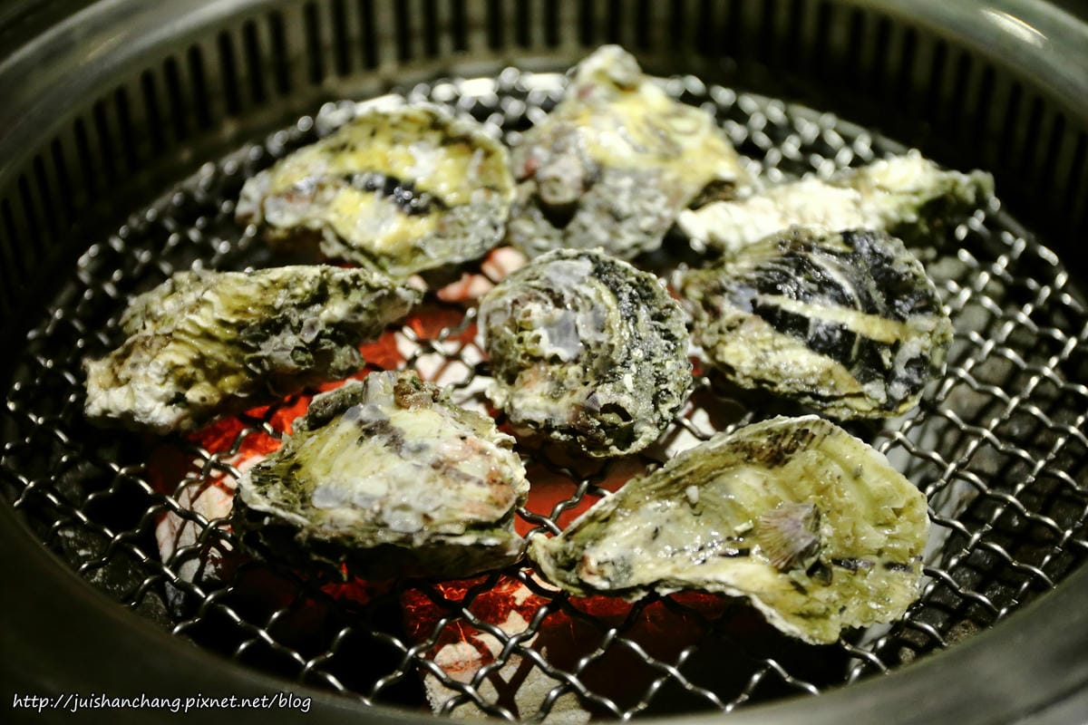 【食║台北】好客音樂燒烤～無煙海鮮炭火燒肉吃到飽。澎湖海鮮季澎派登場！