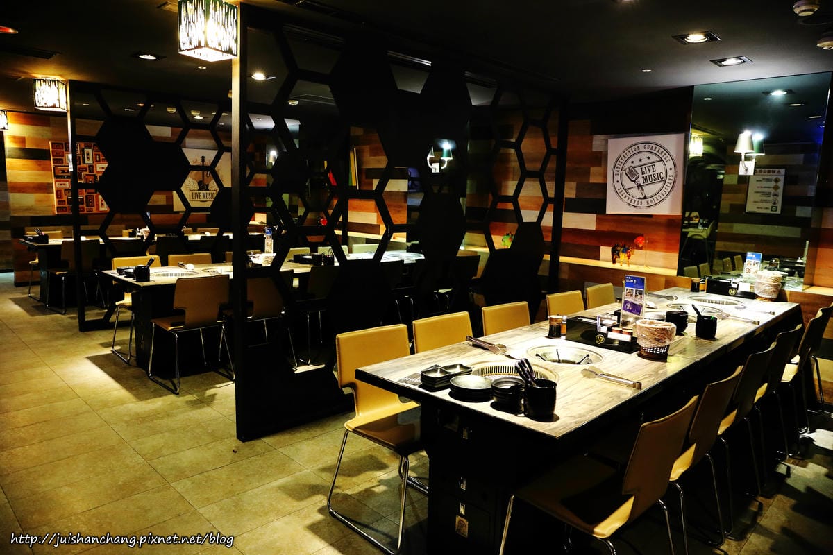 【食║台北】好客音樂燒烤～無煙海鮮炭火燒肉吃到飽。澎湖海鮮季澎派登場！