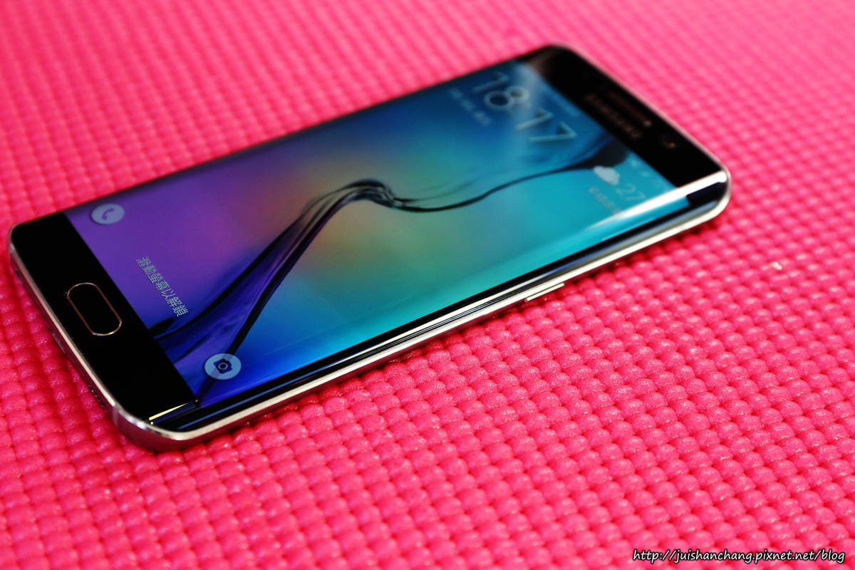 【體驗║包膜推薦】嚴選名膜。新手機穿新衣之全機包膜體驗〜GALAXY S6 Edge 透明服貼[全滿版] 3D立體曲面螢幕保護貼。超服貼/售後服務/不滿意不用錢/GALAXY S6 Edge保護貼全滿版／全機抗刮包膜