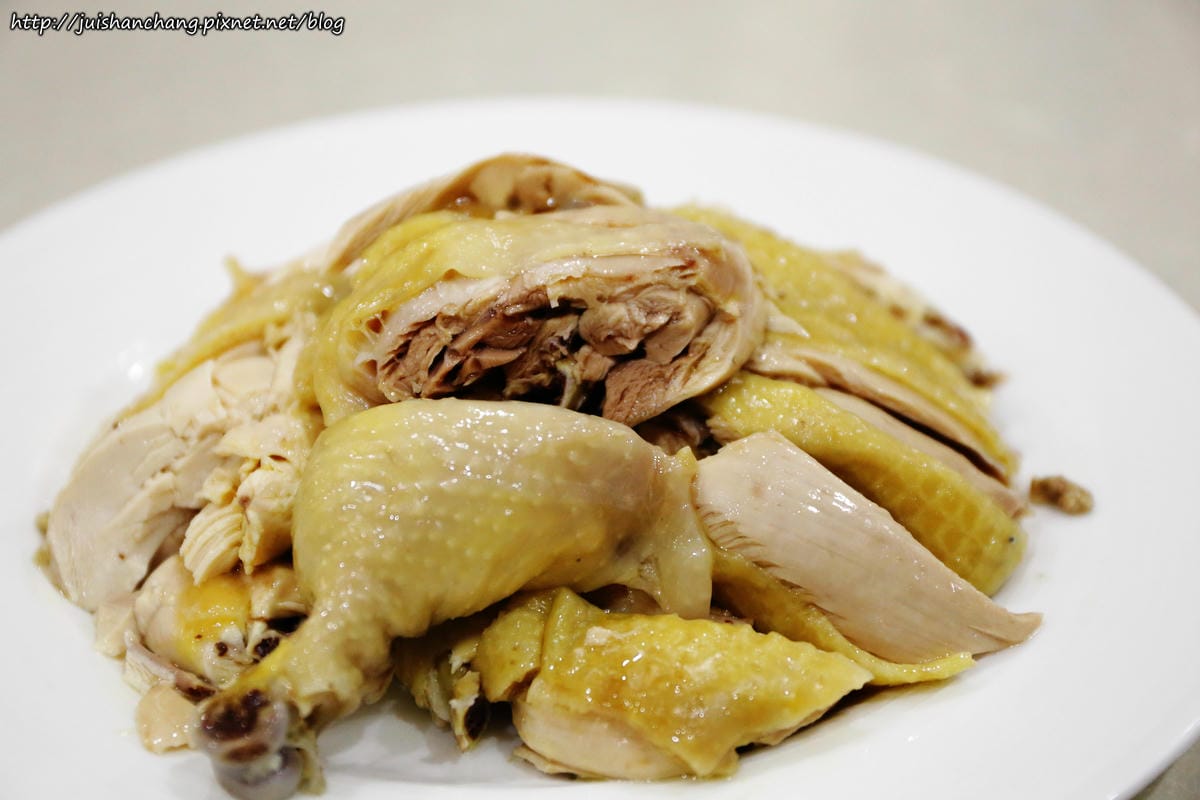 【食║宜蘭】壯圍阿國海鮮～令人意想不到藏在倉庫裡的美食，終於吃到傳說中的海鮮，果然是尚青啦！！！